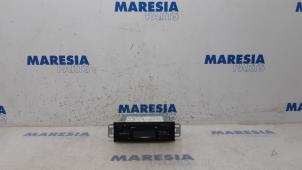 Used Radio Renault Trafic (1FL/2FL/3FL/4FL) 1.6 dCi 95 Price € 190,58 Inclusive VAT offered by Maresia Parts