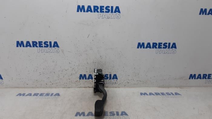 Begagnade Gaspedalsensor Fiat Panda (312) 0.9 TwinAir Turbo 85 Pris € 35,00 Marginaltabell erbjuds av Maresia Parts