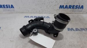 Used Air intake hose Citroen C3 Picasso (SH) 1.2 12V PureTech 110 Price € 25,00 Margin scheme offered by Maresia Parts