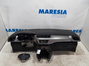 Używane Airbag set + dashboard Citroen C3 (SC) 1.0 Vti 68 12V Cena € 420,00 Procedura marży oferowane przez Maresia Parts