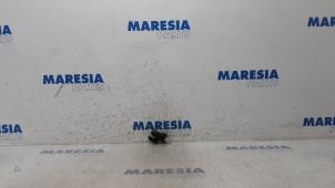 Used Airflow meter Citroen C3 (SC) 1.6 HDi 92 Price € 30,00 Margin scheme offered by Maresia Parts