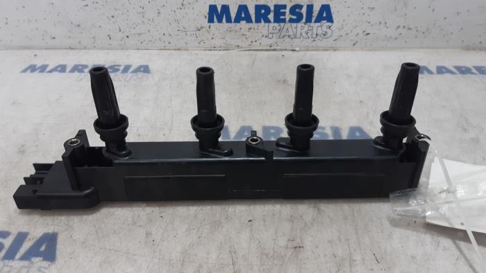 Usagé Bobine Peugeot 307 CC (3B) 2.0 16V Prix € 75,00 Règlement à la marge proposé par Maresia Parts