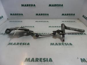 Usagé Mécanique essuie-glace Peugeot 407 SW (6E) 2.0 16V Prix € 40,00 Règlement à la marge proposé par Maresia Parts