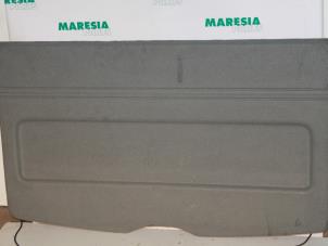 Used Parcel shelf Renault Megane Scénic (JA) 1.6 RT Price € 25,00 Margin scheme offered by Maresia Parts