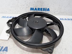 Used Fan motor Renault Megane III Grandtour (KZ) 1.2 16V TCE 115 Price € 50,00 Margin scheme offered by Maresia Parts