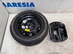 Used Jackkit + spare wheel Peugeot 208 II (UB/UH/UP) 1.2 Vti 12V PureTech 100 Price € 157,50 Margin scheme offered by Maresia Parts