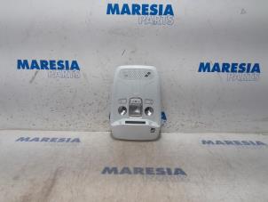Used Interior lighting, front Peugeot 208 II (UB/UH/UP) 1.2 Vti 12V PureTech 100 Price € 50,00 Margin scheme offered by Maresia Parts