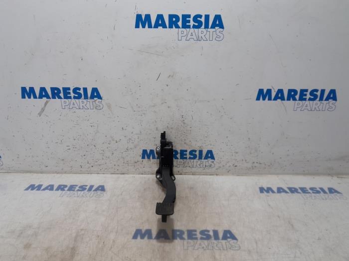 Begagnade Gaspedalsensor Peugeot 207/207+ (WA/WC/WM) 1.6 16V VTi Pris € 40,00 Marginaltabell erbjuds av Maresia Parts