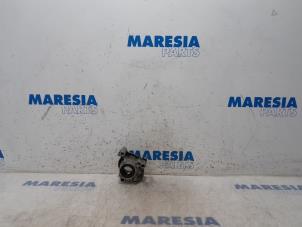 Used Gearbox casing Citroen C5 III Berline (RD) 1.6 HDiF 16V Price € 35,00 Margin scheme offered by Maresia Parts