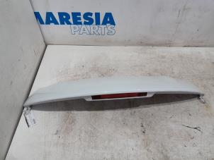 Used Spoiler Renault Clio IV (5R) 0.9 Energy TCE 90 12V Price € 131,25 Margin scheme offered by Maresia Parts