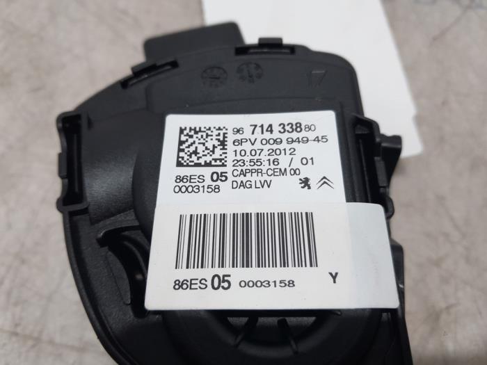 Begagnade Gaspedalsensor Citroen DS3 (SA) 1.4 HDi Pris € 29,90 Marginaltabell erbjuds av Maresia Parts