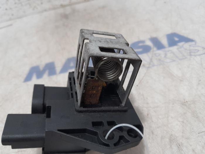 Cooling fan resistor Citroen DS3 1.4 HDi 9662872380