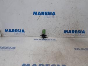 Used Heater resistor Peugeot Partner (GC/GF/GG/GJ/GK) 1.6 HDI 90 Price € 25,00 Margin scheme offered by Maresia Parts