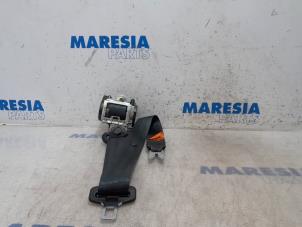Usagé Ceinture de sécurité avant droite Fiat Punto Evo (199) 1.3 JTD Multijet 85 16V Euro 5 Prix € 105,00 Règlement à la marge proposé par Maresia Parts
