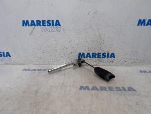 Used Seatbelt tensioner, left Fiat Punto Evo (199) 1.3 JTD Multijet 85 16V Euro 5 Price € 30,00 Margin scheme offered by Maresia Parts