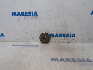 Used Crankshaft sprocket Peugeot 3008 I (0U/HU) 1.6 HDiF 16V Price € 25,00 Margin scheme offered by Maresia Parts