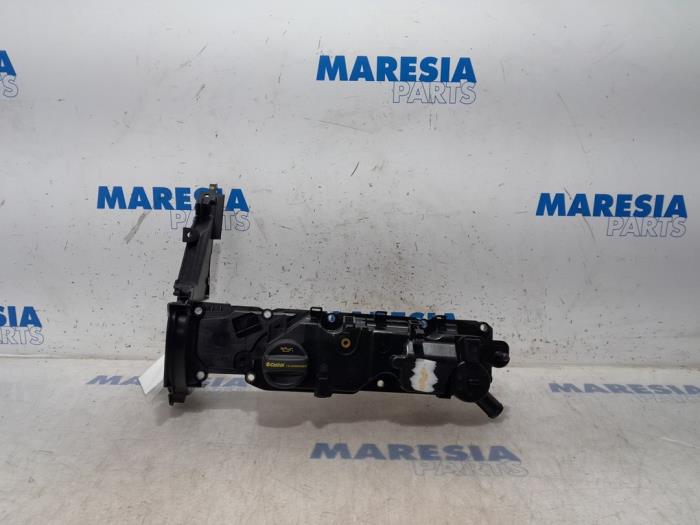 Gebrauchte Ventildeckel Peugeot 3008 I (0U/HU) 1.6 HDiF 16V Preis € 24,95 Margenregelung angeboten von Maresia Parts