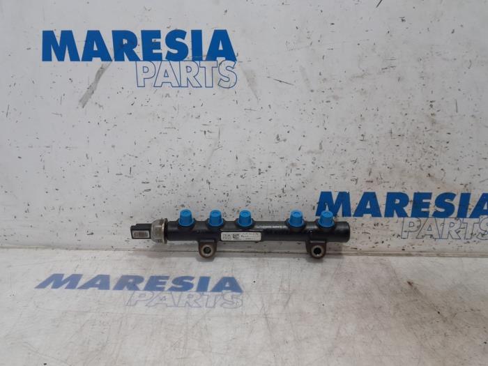 Usagé Système d'injection Peugeot 3008 I (0U/HU) 1.6 HDiF 16V Prix € 50,00 Règlement à la marge proposé par Maresia Parts