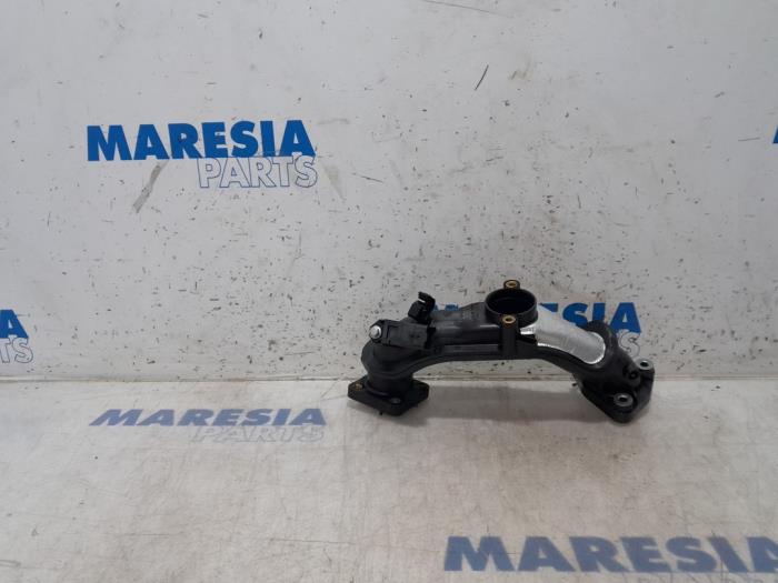Gebrauchte Ansaugbrugge Peugeot 3008 I (0U/HU) 1.6 HDiF 16V Preis € 25,00 Margenregelung angeboten von Maresia Parts