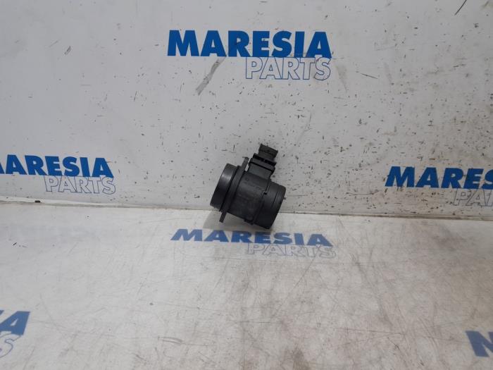 Gebrauchte Luftmengenmesser Fiat Doblo Cargo (263) 1.3 MJ 16V Euro 4 Preis € 78,65 Mit Mehrwertsteuer angeboten von Maresia Parts