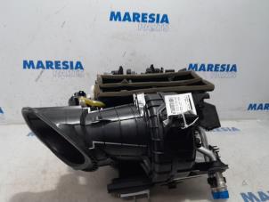 Usagé Boîtier chauffage Citroen C3 (SC) 1.6 16V VTi 120 Prix € 349,00 Règlement à la marge proposé par Maresia Parts