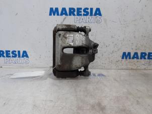 Used Front brake calliper, right Citroen DS3 Cabrio (SB) 1.6 16V VTS THP Price € 25,00 Margin scheme offered by Maresia Parts