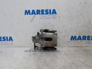 Used Rear brake calliper, right Citroen DS3 Cabrio (SB) 1.6 16V VTS THP Price € 19,90 Margin scheme offered by Maresia Parts