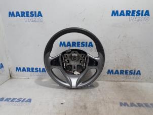 Used Steering wheel Renault Clio IV (5R) 0.9 Energy TCE 90 12V Price € 50,00 Margin scheme offered by Maresia Parts