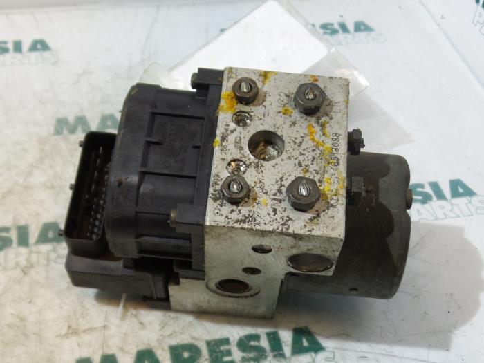 Used ABS pump Alfa Romeo 156 (932) 2.0 Twin Spark 16V Price € 45,00 Margin scheme offered by Maresia Parts