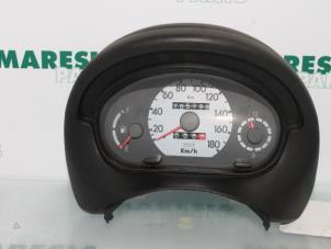 Used Instrument panel Fiat Seicento (187) 0.9 SPI Price € 25,00 Margin scheme offered by Maresia Parts