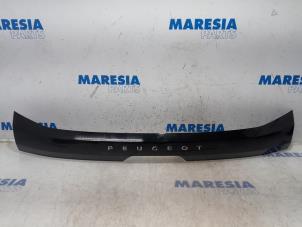 Used Decorative strip tailgate Peugeot 208 II (UB/UH/UP) 1.2 Vti 12V PureTech 100 Price € 50,00 Margin scheme offered by Maresia Parts