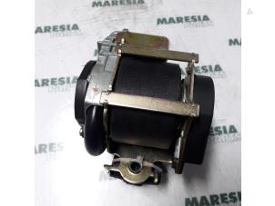 Used Front seatbelt, left Peugeot 607 (9D/U) 2.2 HDi 16V FAP Price € 85,00 Margin scheme offered by Maresia Parts
