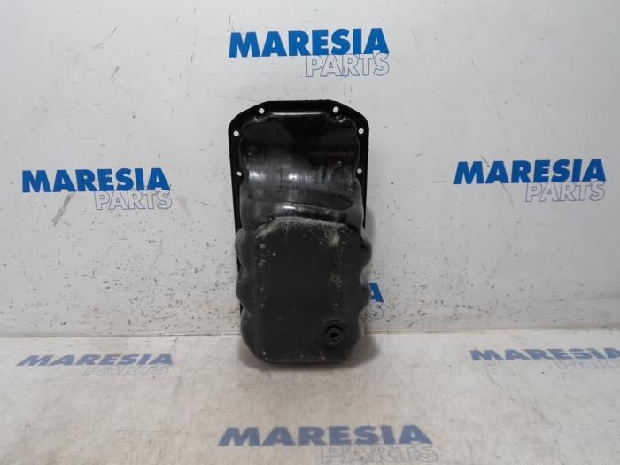 Usagé Couvercle carter Peugeot 308 SW (4E/H) 1.4 VTI 16V Prix € 24,99 Règlement à la marge proposé par Maresia Parts