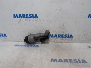 Used Oil filter holder Peugeot 308 SW (4E/H) 1.4 VTI 16V Price € 40,00 Margin scheme offered by Maresia Parts