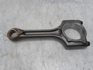 Used Connecting rod Peugeot 3008 I (0U/HU) 1.6 16V THP 155 Price € 50,00 Margin scheme offered by Maresia Parts
