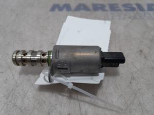 Used Camshaft sensor Peugeot 3008 I (0U/HU) 1.6 16V THP 155 Price € 29,99 Margin scheme offered by Maresia Parts