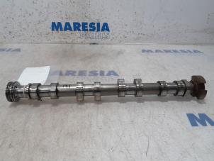 Used Camshaft Peugeot 3008 I (0U/HU) 1.6 16V THP 155 Price € 157,50 Margin scheme offered by Maresia Parts