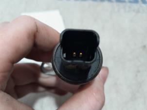 Nockenwelle Sensor van een Citroën C3 (SC) 1.2 VTi 82 12V 2015