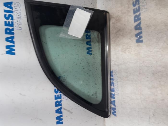 Usados Ventanilla triangular derecha detrás Fiat 500 (312) 1.2 Precio € 50,00 Norma de margen ofrecido por Maresia Parts