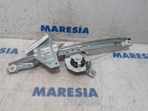 Used Window mechanism 4-door, front right Citroen C3 (SC) 1.6 16V VTi 120 Price € 50,00 Margin scheme offered by Maresia Parts