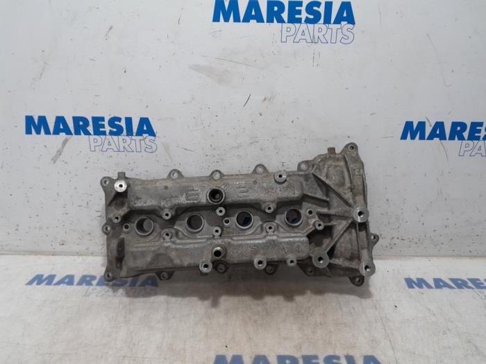 Gebrauchte Ventildeckel Renault Megane III Berline (BZ) 1.4 16V TCe 130 Preis € 55,00 Margenregelung angeboten von Maresia Parts