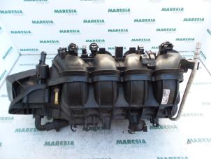 Used Intake manifold Alfa Romeo 145 (930A) 1.6 Twin Spark 16V Price € 50,00 Margin scheme offered by Maresia Parts