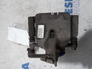 Used Rear brake calliper, left Citroen Jumpy 2.0 Blue HDI 120 Price € 60,50 Inclusive VAT offered by Maresia Parts