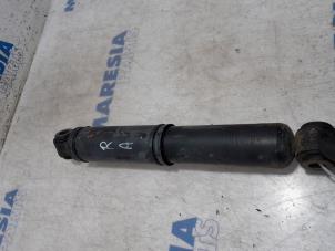 Used Rear shock absorber, right Citroen Jumpy 2.0 Blue HDI 120 Price € 24,20 Inclusive VAT offered by Maresia Parts