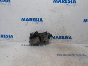 Used Oil filter holder Citroen C4 Picasso (3D/3E) 1.6 e-Hdi, BlueHDi 115 Price € 50,00 Margin scheme offered by Maresia Parts