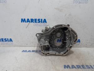 Used Gearbox casing Peugeot 208 I (CA/CC/CK/CL) 1.6 e-HDi FAP Price € 105,00 Margin scheme offered by Maresia Parts