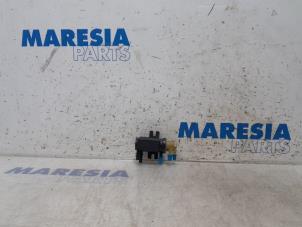 Used Turbo pressure regulator Citroen C4 Picasso (3D/3E) 1.6 e-Hdi, BlueHDi 115 Price € 40,00 Margin scheme offered by Maresia Parts
