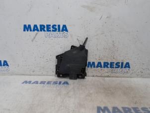 Usagé Boîte à fusibles Citroen C3 (SC) 1.6 16V VTi 120 Prix € 30,00 Règlement à la marge proposé par Maresia Parts