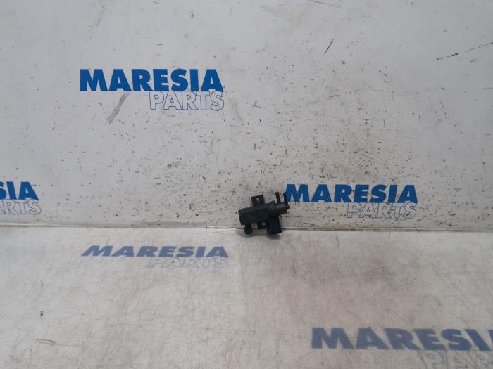 Usagé Régulateur pression turbo Fiat Doblo Cargo (263) 1.6 D Multijet Prix € 30,25 Prix TTC proposé par Maresia Parts