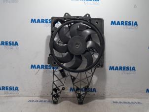 Gebrauchte Kühlrippe Motor Fiat Doblo Cargo (263) 1.6 D Multijet Preis € 90,75 Mit Mehrwertsteuer angeboten von Maresia Parts